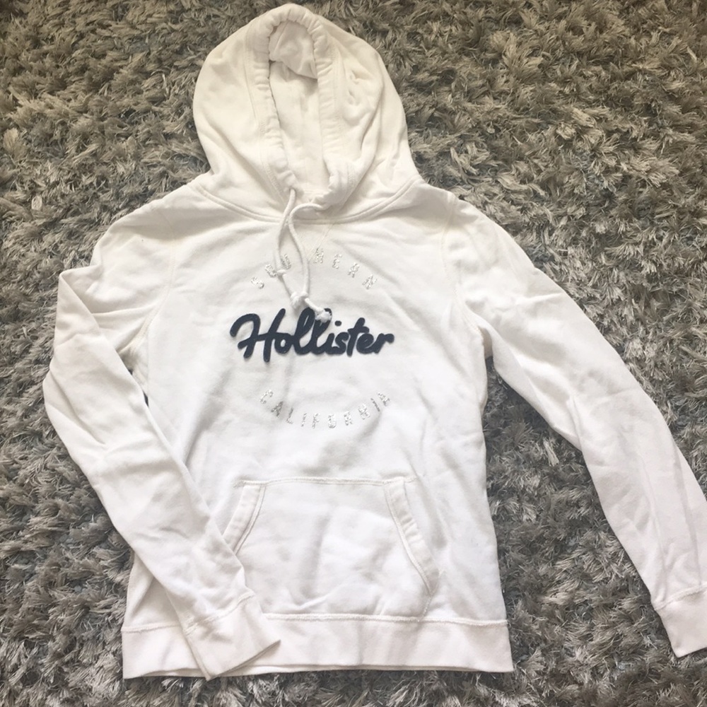 White hoodie
